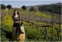 ��ɫ�����Ѿƣ����쪚��ă���